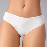 Panty tanga con mayor cubrimiento posterior y elásticos suaves – Diane & Geordi, color blanco plano cerrado del panty